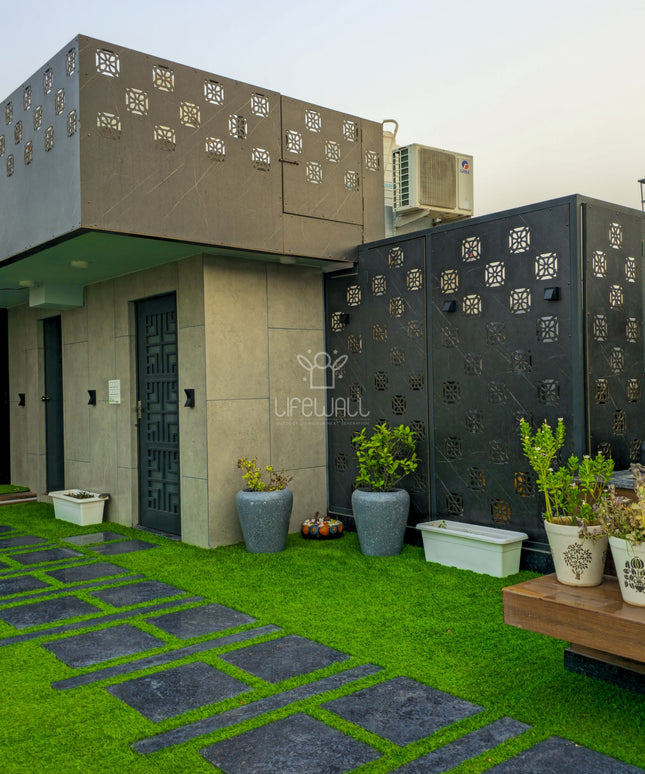 Mr. Sarabjeet Singh | Terrace Garden | New Delhi