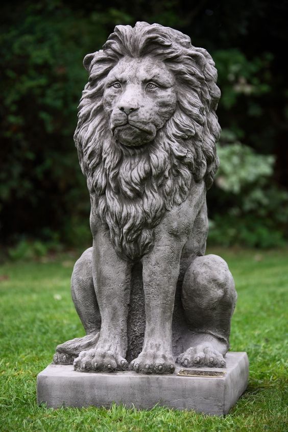 Lion's Roar Sculpture (Per Piece)