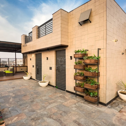 Mr. Ramesh Bhalla | Terrace Garden | New Delhi